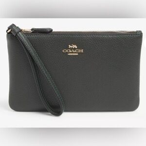 COACH Pebbled Leather Wristlet Green Gold Clutch Wallet Zippered